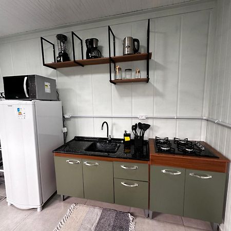 イタペマ Kitnet Container Com Garagemヴィラ エクステリア 写真